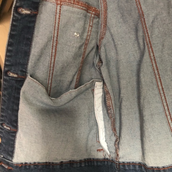 Jean jacket - Picture 7 of 8